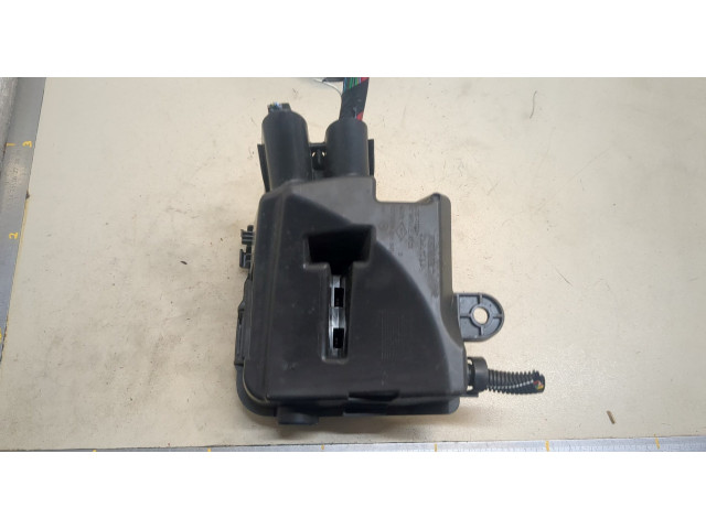 Блок предохранителей Dacia Sandero 2013-2020