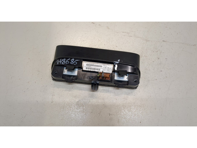 Панель приборов  Citroen C4 Cactus       9810313280     