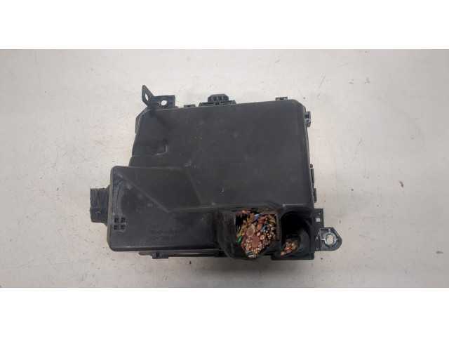 Блок предохранителей Mitsubishi Lancer 10 2007-2015