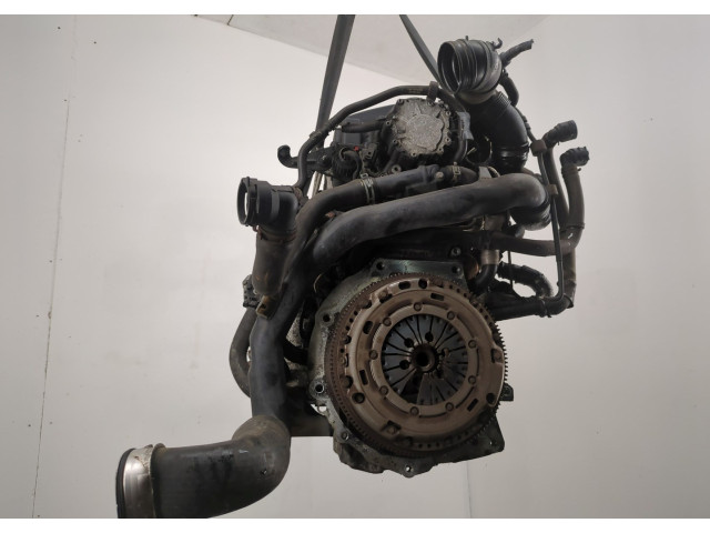 Форсунка топливная  Volkswagen Touran 2006-2010    038130073BN     