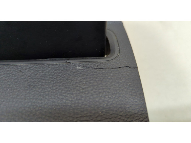 Дисплей мультимедиа  Audi A3 (8V) 2012-2020 8V0857273H       