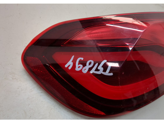 Задний фонарь          