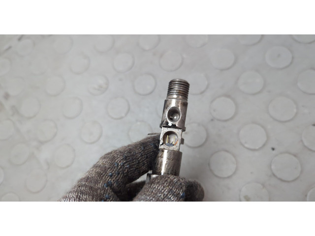 Форсунка топливная Jaguar X-Type 2001-2009 4S7Q9K546BD