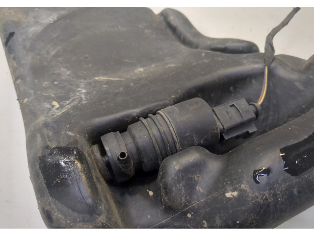 Бачок омывателя  Mercedes C W204 2007-2013 a2048600260     2.2