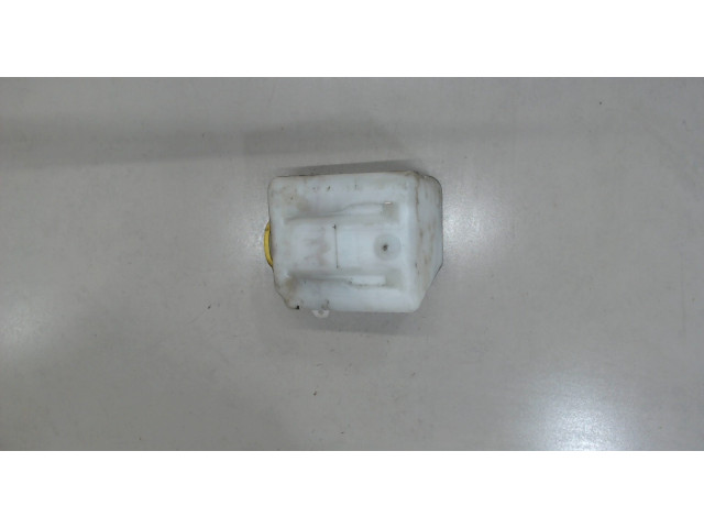 Бачок омывателя  Opel Tigra 2004-2009 55558056, 9114661    1.4