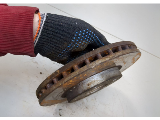 Диск тормозной Nissan X-Trail (T30) 2001-2007 передний