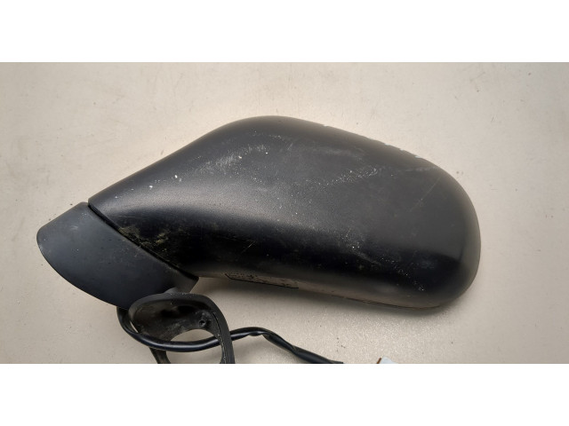 Зеркало боковое Mitsubishi Carisma 1995-2004 левое