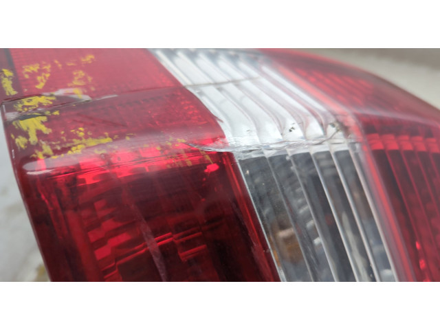 Задний фонарь          