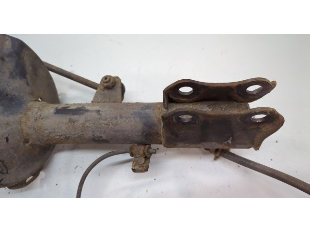 Стойка амортизатора Lexus RX 2003-2009