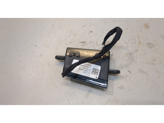 Дисплей бортового компьютера  Chevrolet Blazer 2018-2023 84208369       