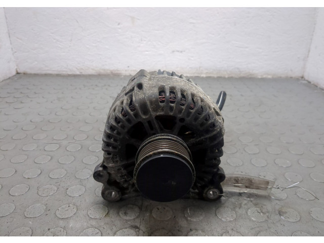 Генератор Volkswagen Golf 5 2003-2009 06F903023C