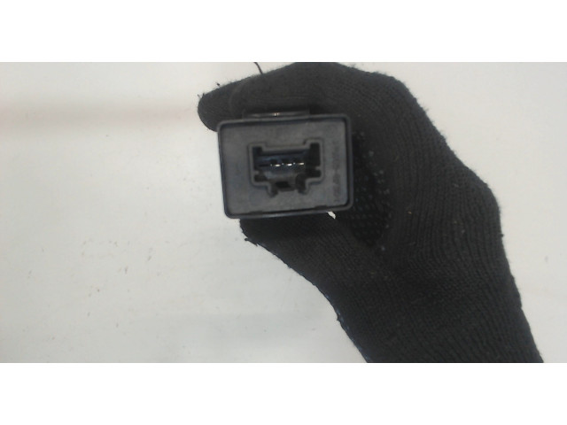 Блок комфорта Infiniti QX56 2010-2013