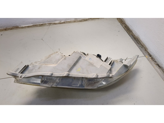 Фара передняя  Toyota Camry V40 2006-2011 правая 