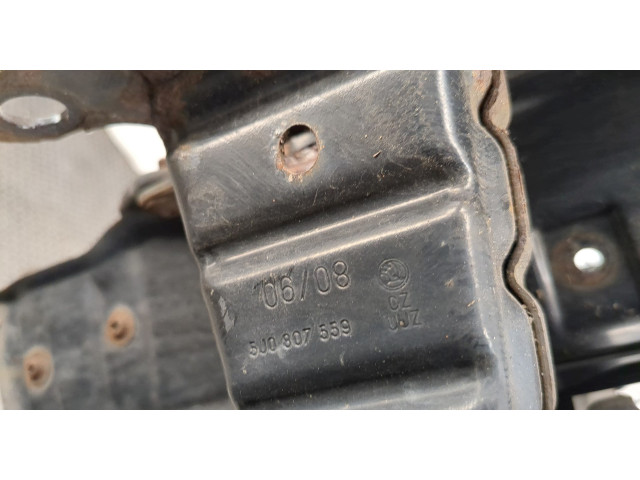 Замок капота Skoda Fabia 2007-2014