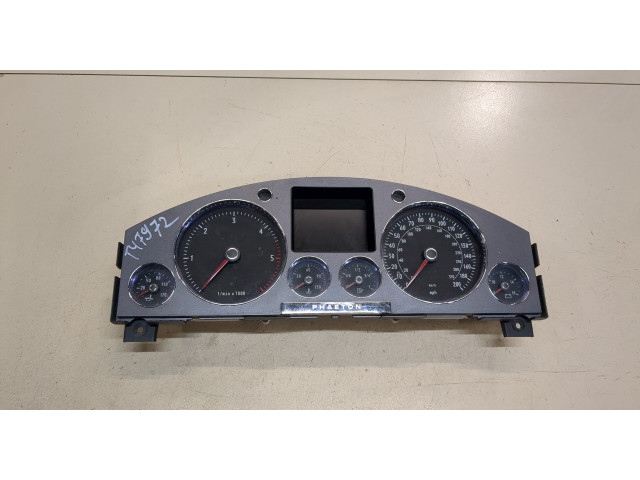 Панель приборов Volkswagen Phaeton 2002-2010