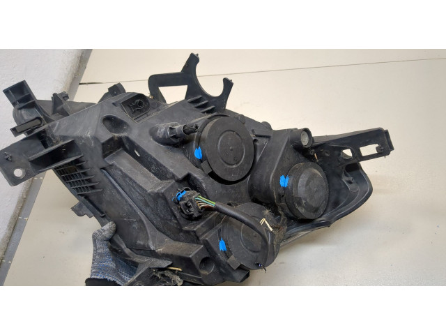 Фара передняя  Peugeot Partner 2012-2015 правая 