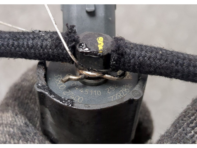 Форсунка топливная  KIA Sportage 2004-2010    0445110258     