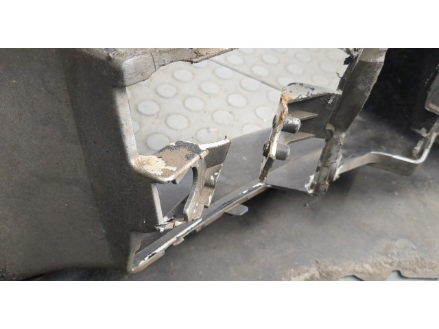 Бампер Volkswagen Golf 5 2003-2009 передний