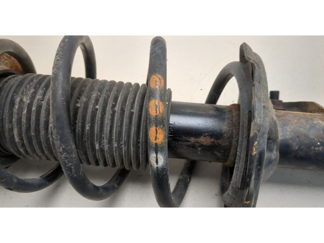 Стойка амортизатора  Audi A3 (8V) e-tron 2014-2018 5Q0413031GD     