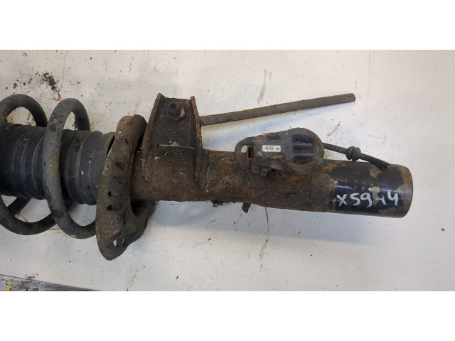 Стойка амортизатора  Volkswagen Passat CC 2008-2012      