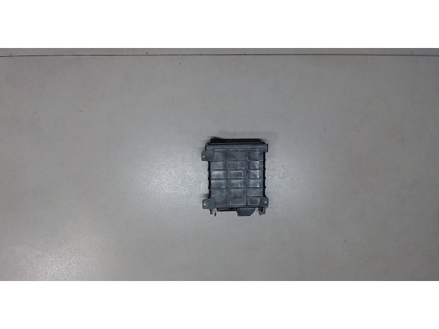 Блок управления двигателем Audi 80 (B3) 1986-1991