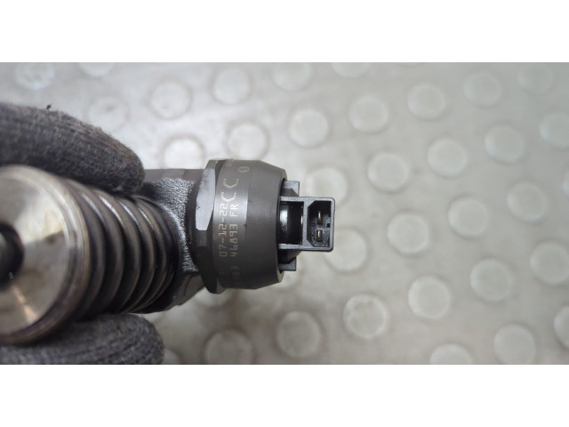 Форсунка топливная Volkswagen Touareg 2006-2010