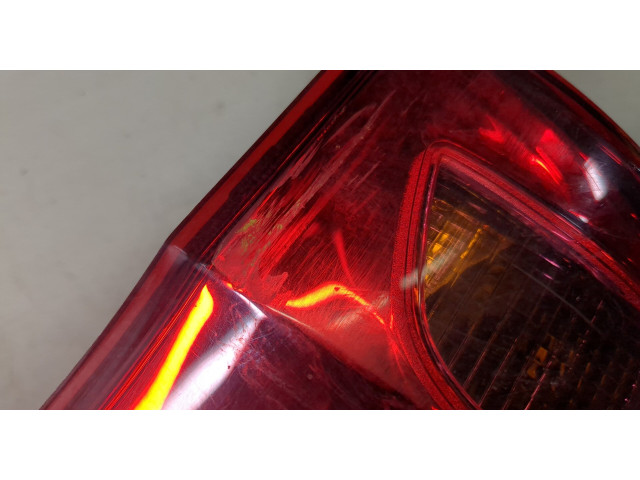 Задний фонарь          