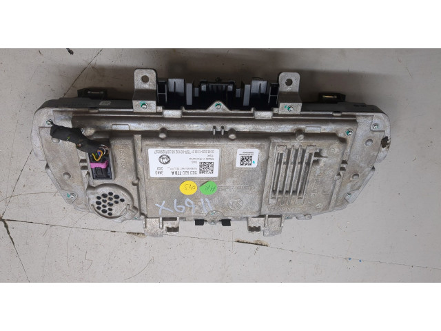 Панель приборов Skoda Octavia (A8) 2019-2025 5E3920770A