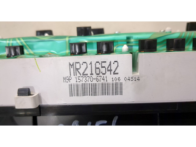Панель приборов Mitsubishi Galant 1997-2003 MR308819