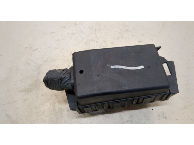 Блок предохранителей  Jeep Grand Cherokee 2013-         