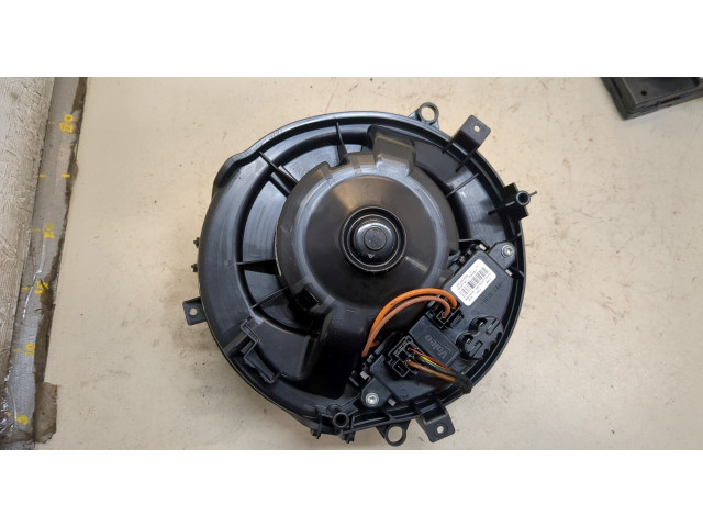 Моторчик печки  Audi A3 (8V) 2016-2020        