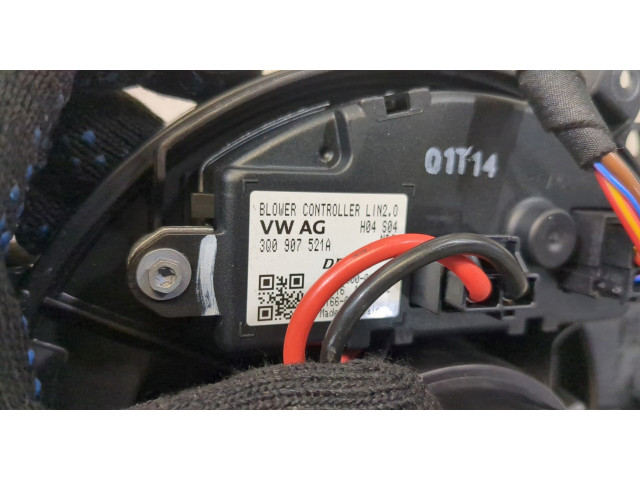 Моторчик печки  Volkswagen Passat 8 2015-        