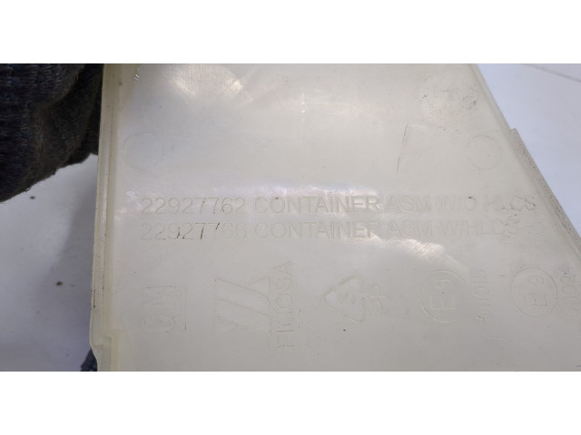 Бачок омывателя  Cadillac SRX 2009-2016 22927762   