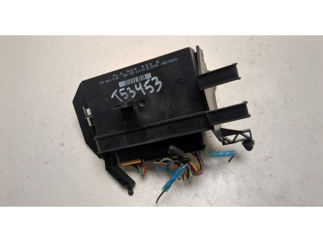 Блок комфорта  Volkswagen Touareg 2002-2007      7L0959933E  