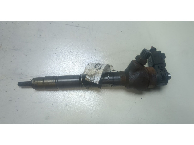 Форсунка топливная  Volkswagen Passat 7 2010-2015 Европа    0445110647     