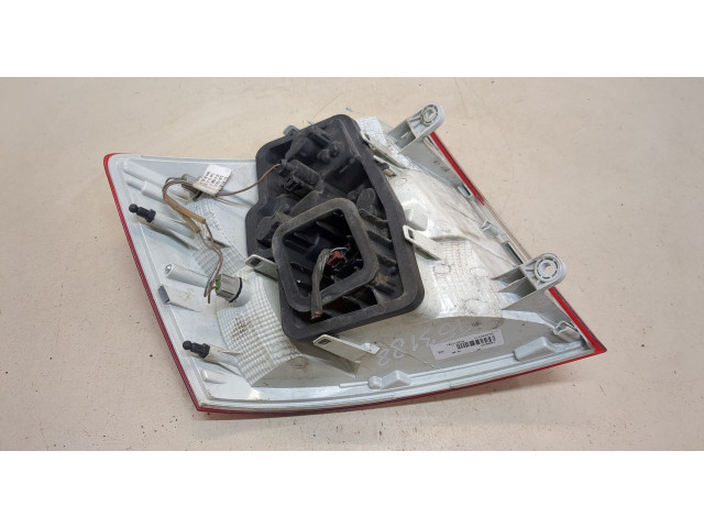 Задний фонарь          