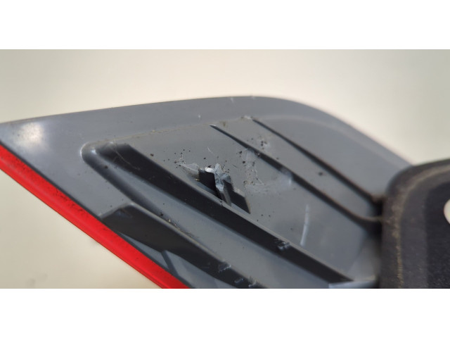 Задний фонарь          