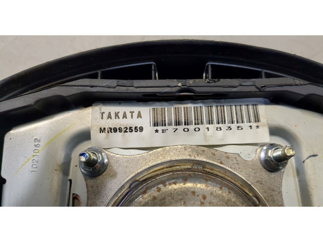 Подушка безопасности водителя Mitsubishi L200 2006-2015