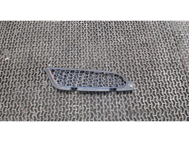 Решетка радиатора  Mitsubishi Eclipse 2005-2011          2.4 MN142107