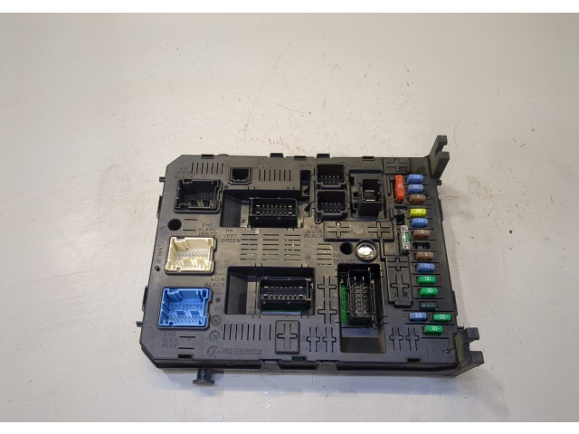 Блок управления BSI (Pojistková skříňka) Peugeot Partner 2008-2012