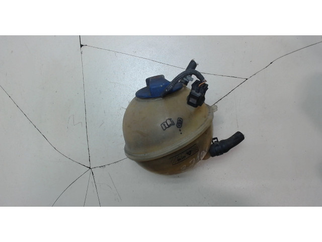 Бачок расширительный  Volkswagen Beetle 1998-2010 1C0121407E    1.4