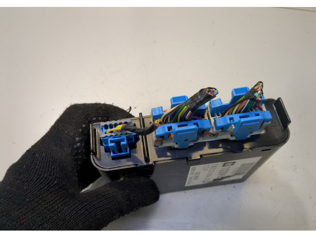 Блок комфорта  Cadillac SRX 2004-2009      10391431   