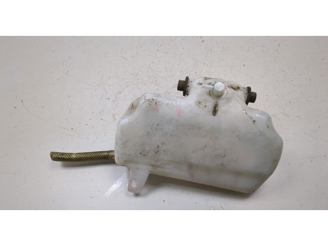 Бачок омывателя  Mercedes E W211 2002-2009    