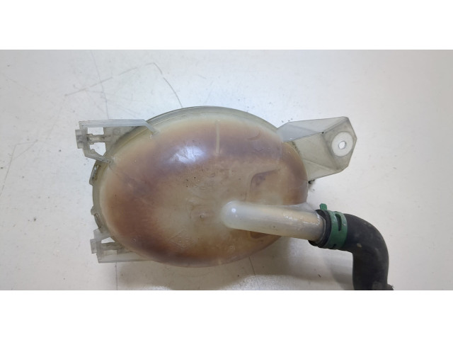 Бачок расширительный Dacia Logan 2012-2016