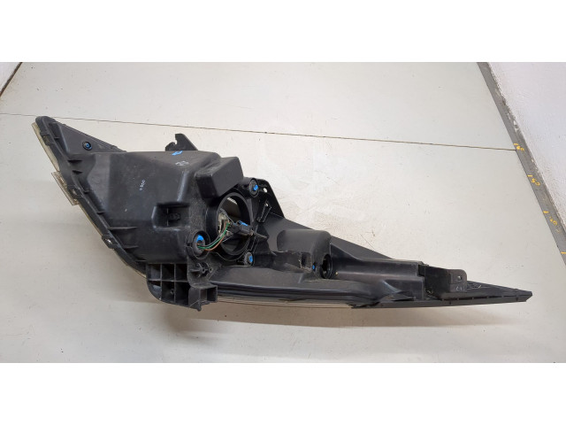 Фара передняя  Chevrolet Spark 2009-2016 правая 