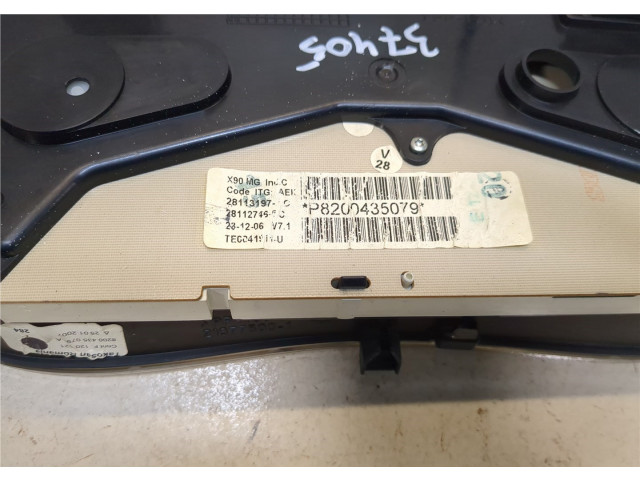 Панель приборов  Dacia Logan 2004-2012       p8200435079    1.5  Дизель