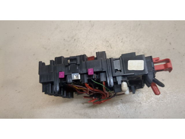 Блок предохранителей Skoda Octavia (A7) 2013-2017