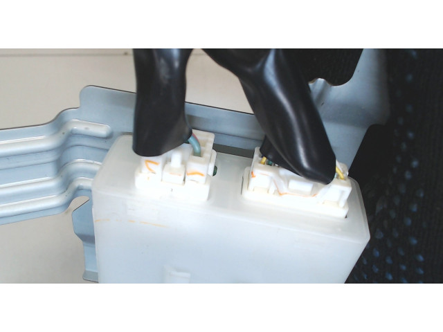 Блок комфорта Infiniti QX50 2015-2017 988003WU5A