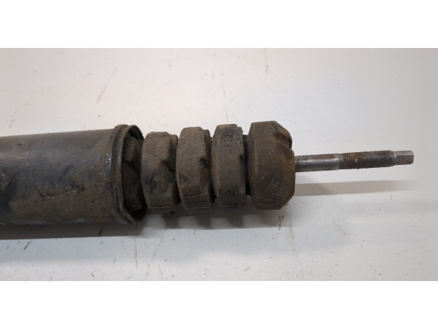 Стойка амортизатора  Dacia Duster 2010-2017      