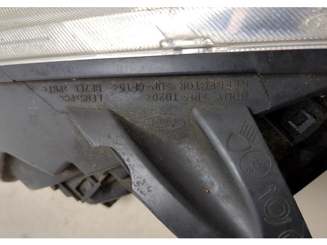 Фара передняя  Ford Focus 2 2005-2008 правая 